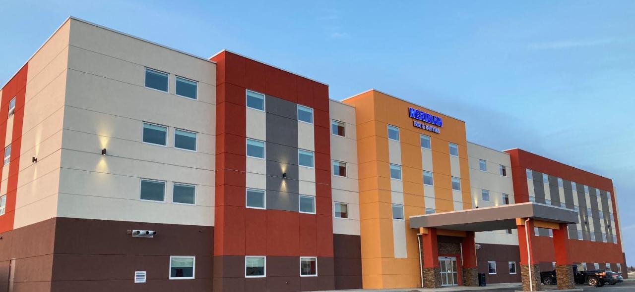 Meridian Inn & Suites Regina Airport Eksteriør bilde